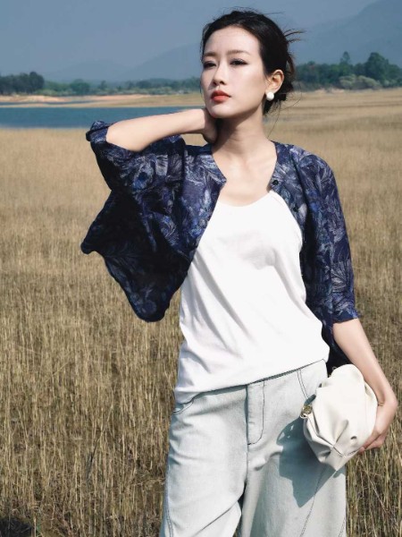 Dins底色女裝品牌新品