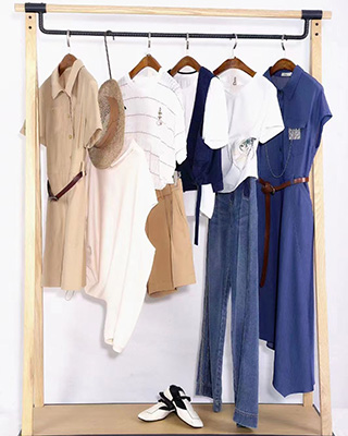 Dins底色女裝品牌新品