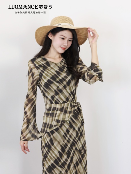 羅曼可女裝品牌新品