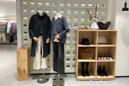 VIVIS薇薇希/UAU店铺展示